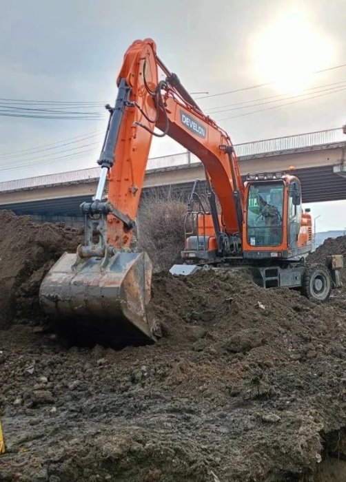 Март, г. Саратов.